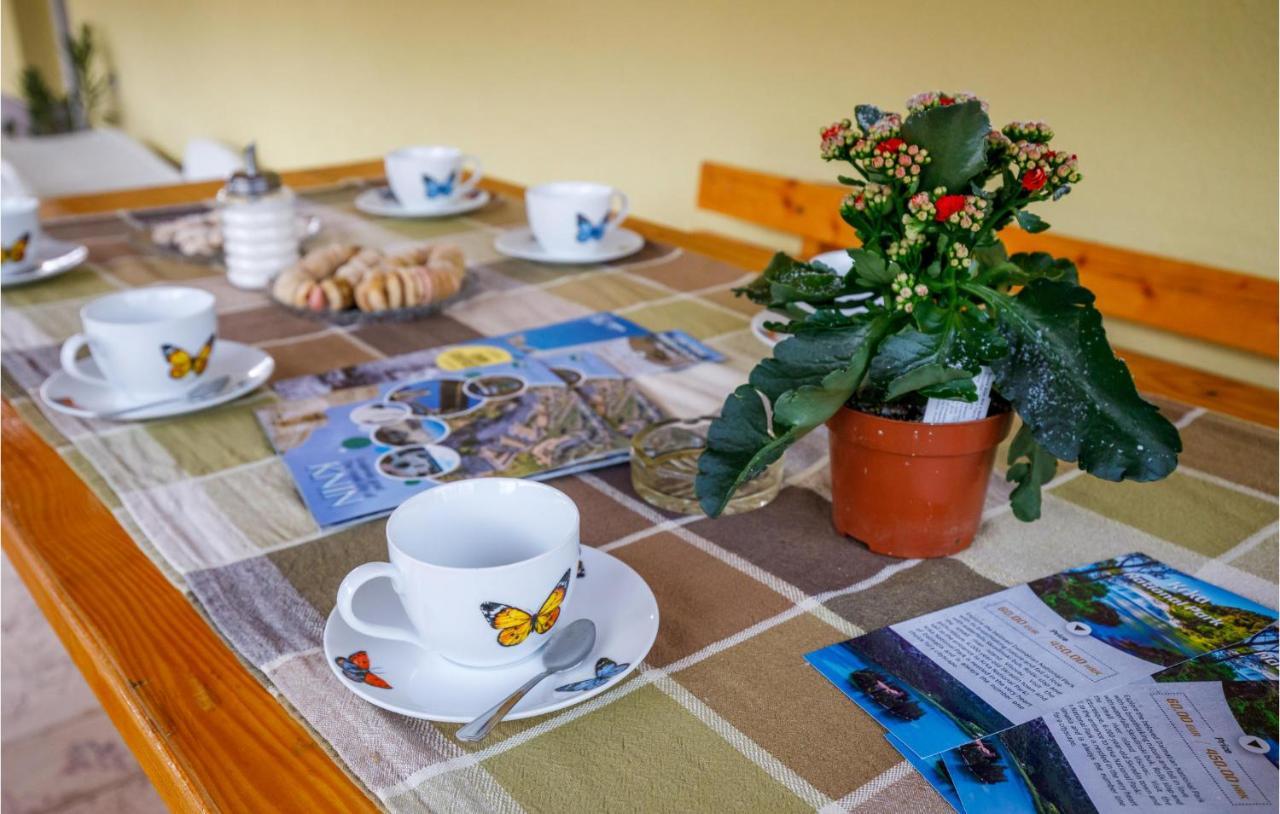 Gorgeous Home In Knin With Kitchen Kovacic Zewnętrze zdjęcie